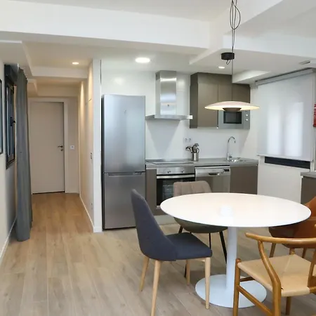 Viviendas Catedral * Овьедо